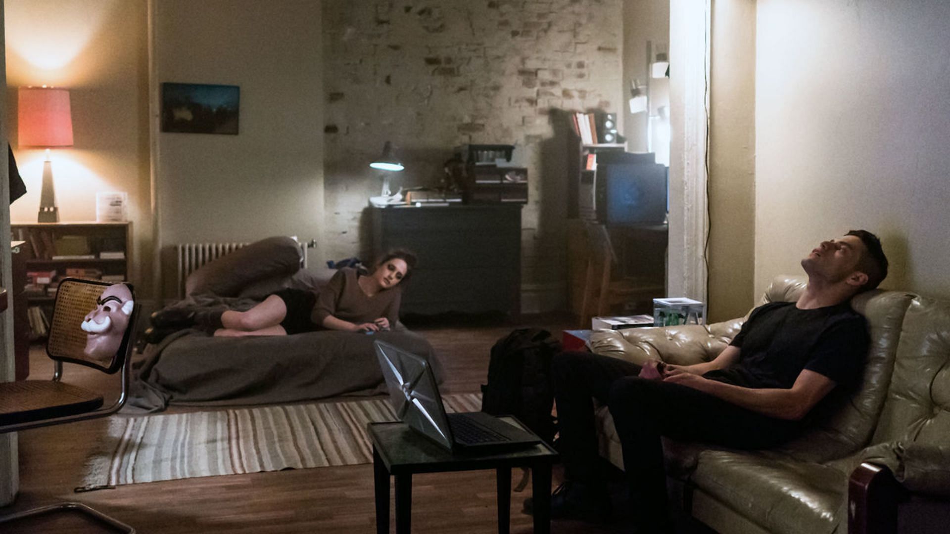 Still from Mr. Robot Season 2 (Image via USA Network)
